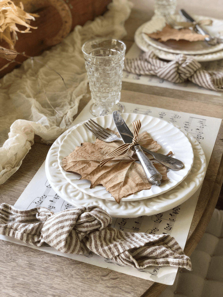 Easy Ideas for Creating a Simple Fall Tablescape